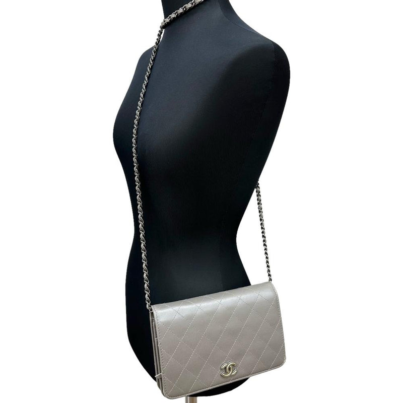 【CHANEL/シャネル】 マトラッセ チェーンウォレット Gカード/Sシール有 ショルダーバッグ ラムスキン グレーベージュ レディース【中古】【真子質店】【BL】




【Txxx】