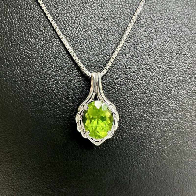 ペリドット 2.27ct ネックレス K18WGホワイトゴールド 18金 5.2g 40cm レディース
【中古】【真子質店】【NN】




【DMox】