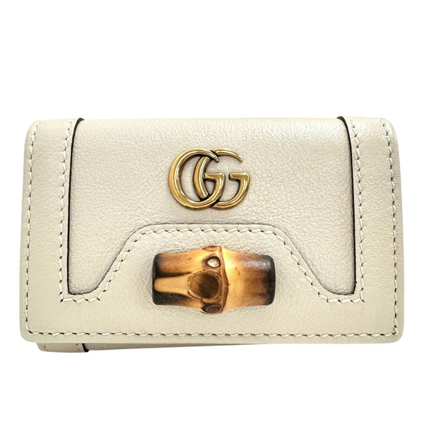 【GUCCI/グッチ】 バンブー 658636  キーケース レザー ホワイト/ゴールド金具 レディース【中古】【真子質店】【BL】




【TTx】