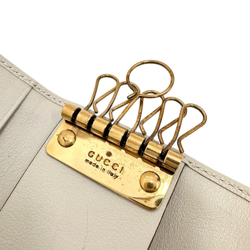 【GUCCI/グッチ】 バンブー 658636 キーケース レザー ホワイト/ゴールド金具 レディース【中古】【真子質店】【BL】




【TTx】