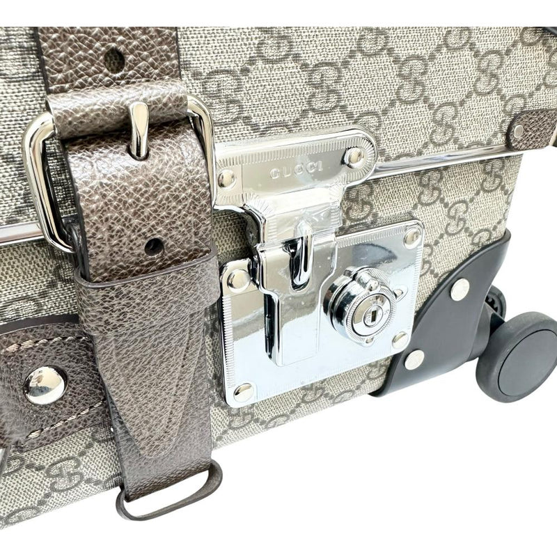 【GUCCI/グッチ】 グローブトロッター  キャリーバッグ GGスプリームキャンバス ベージュ/シルバー金具 レディース【中古】【真子質店】【BL】




【TYMax】