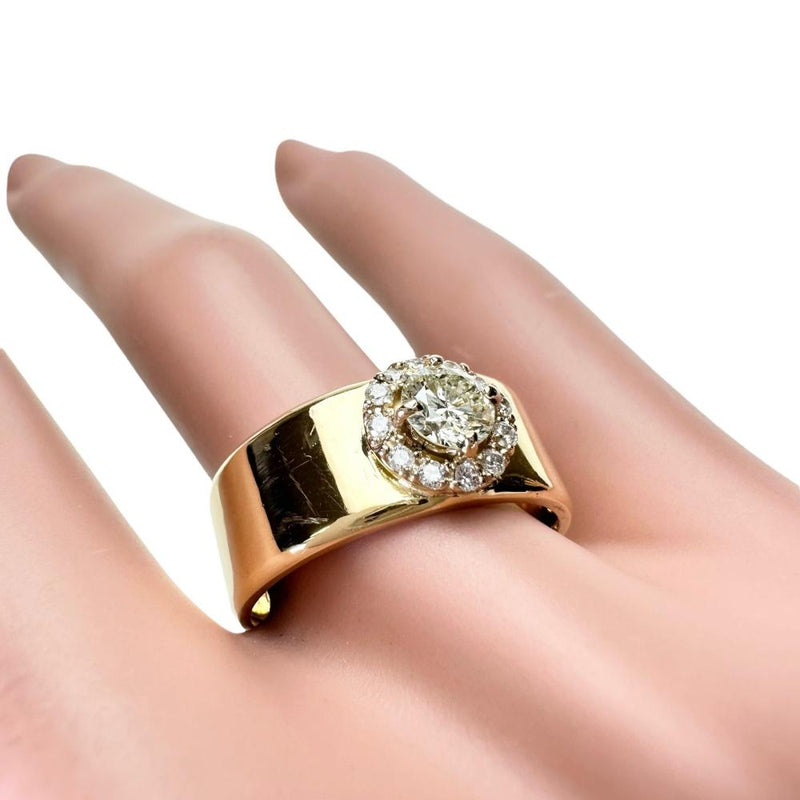 15号 幅広 ダイヤモンド(推定K-I1程度) 0.38ct 取巻きダイヤモンド 0.12ct リング・指輪 K18ゴールド 18金 10.1g レディース
【中古】【真子質店】【NN】




【IxKx】