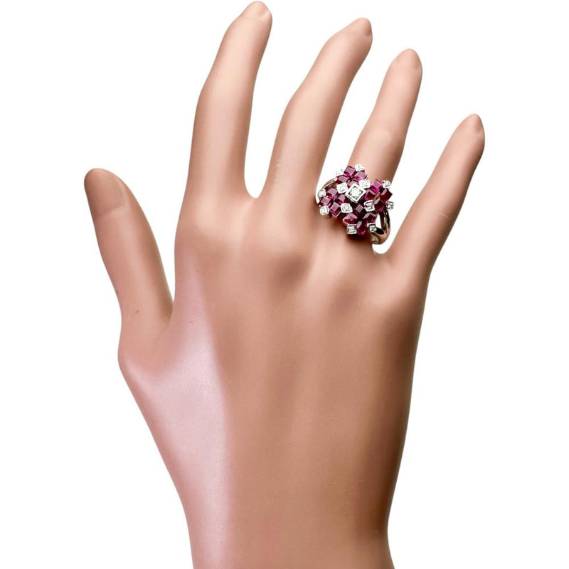 16号 ルビー 2.28ct ダイヤモンド 0.17ct リング・指輪 K18WGホワイトゴールド 18金 9.9g レディース
【中古】【真子質店】【NN】




【ITMoD】