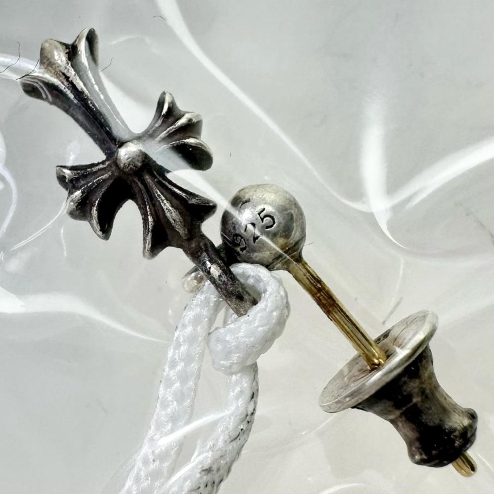 CHROME HEARTS/クロムハーツ】 片耳 ピアス スタックCHクロスドロップ