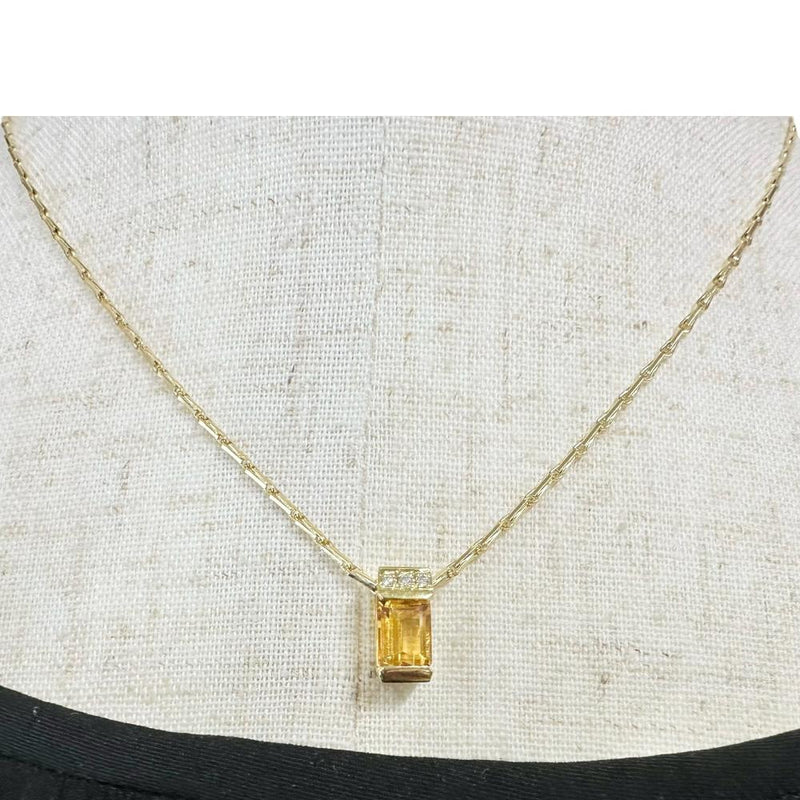 シトリン 1.005ct ダイヤモンド 0.03ct ネックレス K18ゴールド 18金 5.8g 40cm レディース
【中古】【真子質店】【NN】




【YxMo】