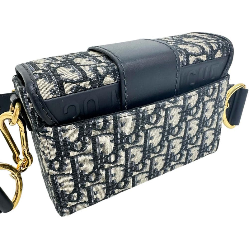 【Christian Dior/クリスチャンディオール】 オブリーク 30モンテーニュ ショルダーバッグ キャンバス/レザー ベージュ/ネイビー レディース【中古】【真子質店】【BL】




【IMiKx】