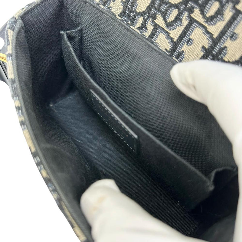 【Christian Dior/クリスチャンディオール】 オブリーク 30モンテーニュ ショルダーバッグ キャンバス/レザー ベージュ/ネイビー レディース【中古】【真子質店】【BL】




【IMiKx】