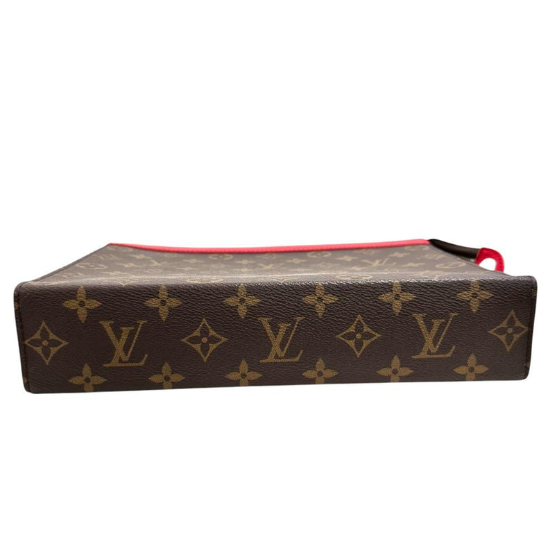 【LOUIS VUITTON/ルイ・ヴィトン】 ポシェット・ヴォワヤージュMM モノグラムマカサー M12817 クラッチバッグ レザー サリレッド メンズ【中古】【真子質店】【BL】




【KMax】