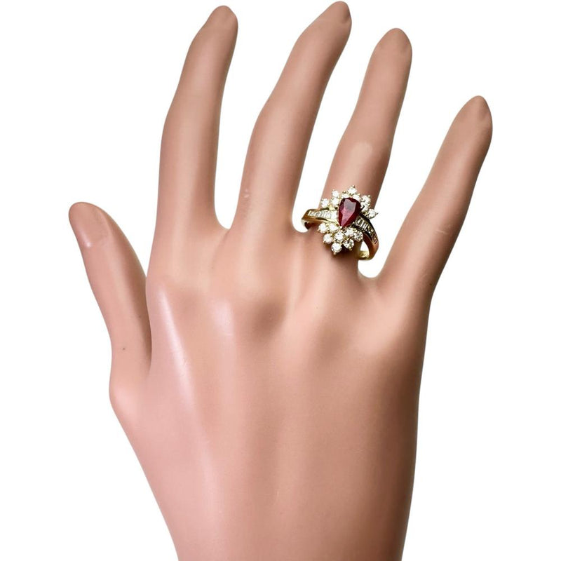 11号 ルビー 1.02ct ダイヤモンド 0.90ct リング・指輪 K18ゴールド 18金 6.3g レディース
【中古】【真子質店】【NN】




【IDMax】