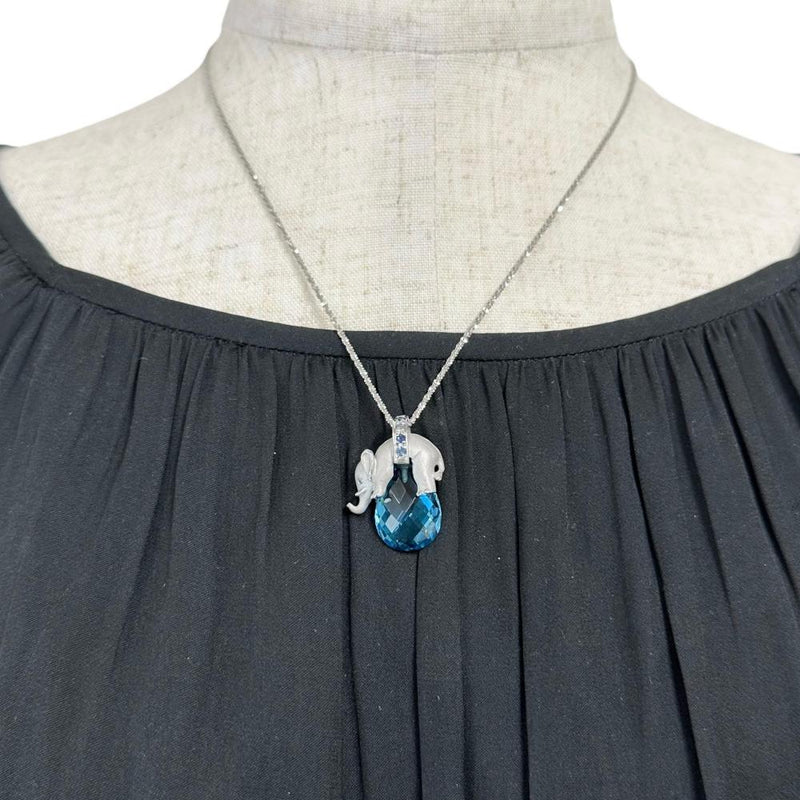 象モチーフ ブルートパーズ 推定15～20ct ダイヤモンド 0.02ct 小さいブルートパーズ 0.16ct ネックレス K18ゴールド 18金/K18WGホワイトゴールド 18金 12.8g 46cm レディース
【中古】【真子質店】【NN】




【IIMoMo】