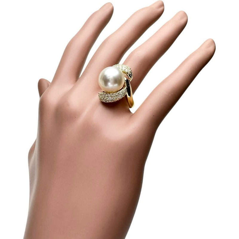 13号 南洋パール(白蝶真珠)12.5ｍｍ ダイヤモンド 0.62ct リング・指輪 K18ゴールド 18金 10.5g レディース
【中古】【真子質店】【NN】




【SSx】