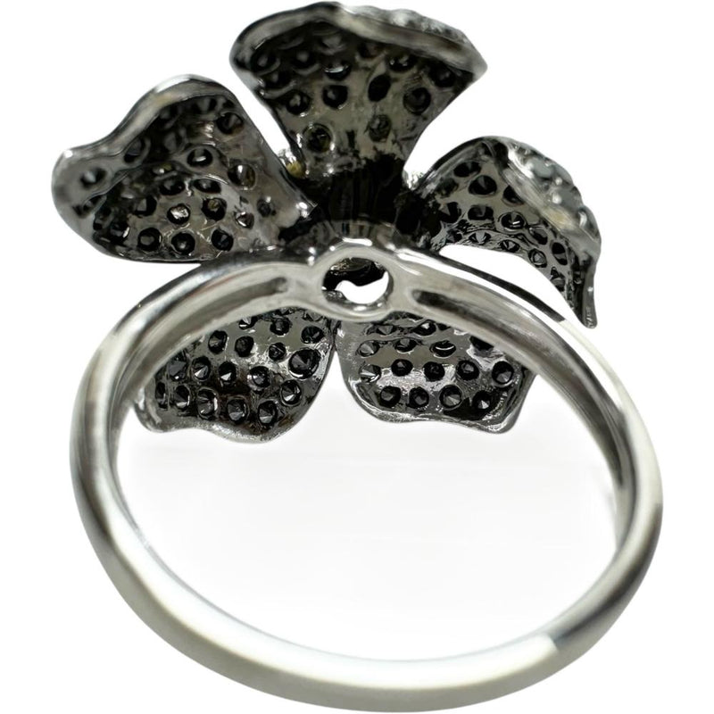 12.5号 フラワーモチーフ ダイヤモンド(ブラック込) 2.00ct リング・指輪 K18WGホワイトゴールド 18金 6.0g レディース
【中古】【真子質店】【NN】




【YMiT】