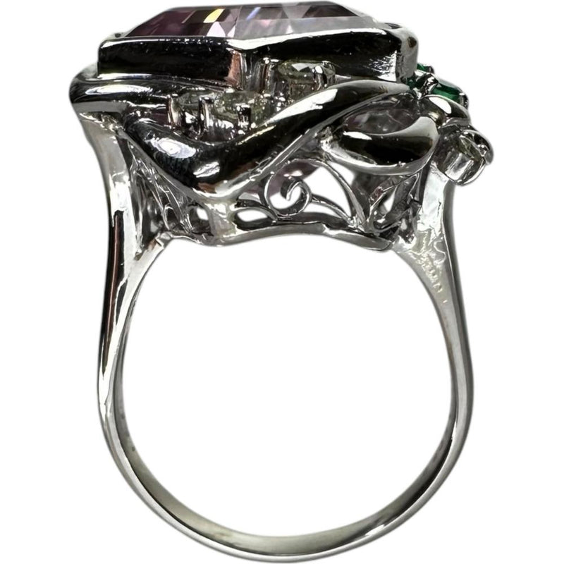 19号 クンツァイト 15.61ct エメラルド 0.62ct ダイヤモンド リング・指輪 Pt900プラチナ 20.5g レディース
【中古】【真子質店】【NN】




【IxKMi】