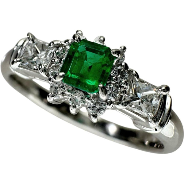 17号 エメラルド 0.21ct ダイヤモンド 0.34ct リング・指輪 Pt900プラチナ 4.7g レディース
【中古】【真子質店】【NN】




【DIMi】