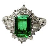 12号 エメラルド 計0.76ct ダイヤモンド 計0.40ct リング・指輪 Pt900プラチナ 6.2g レディース
【中古】【真子質店】【NN】




【KMoY】