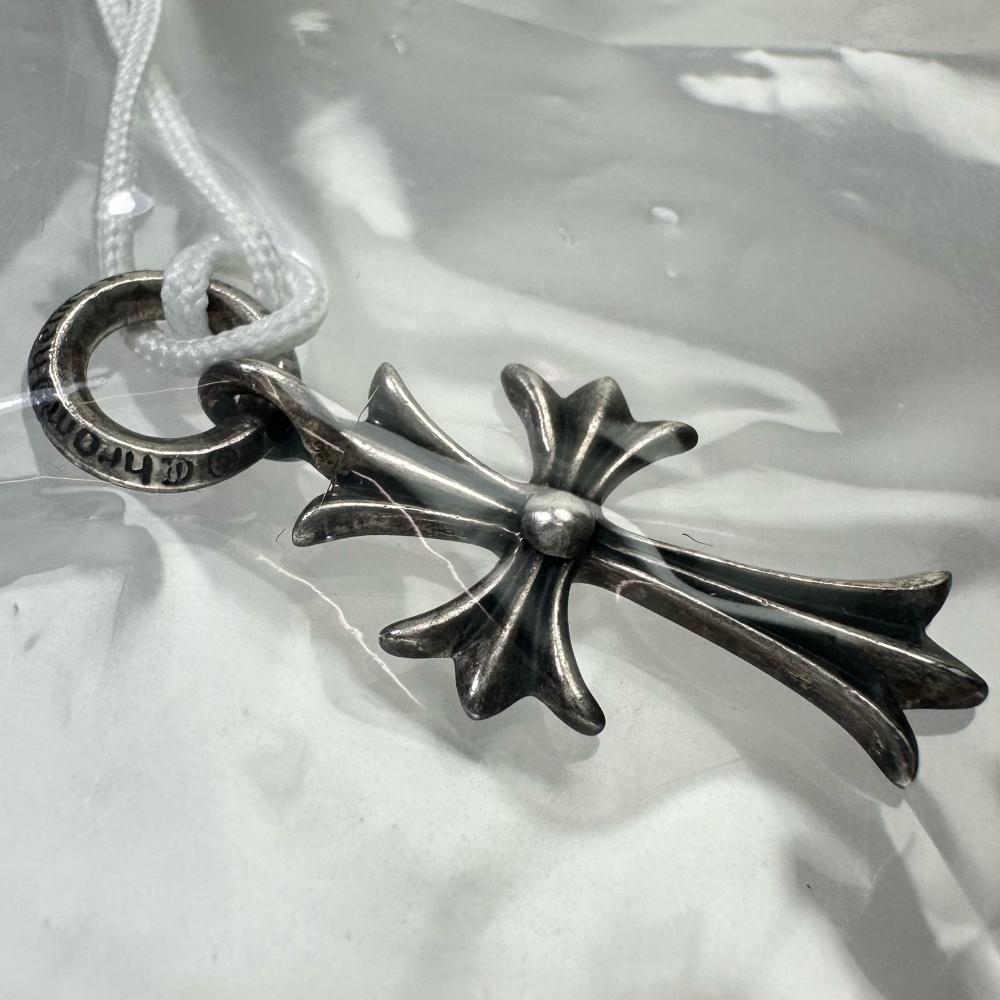 CHROME HEARTS/クロムハーツ】 タイニ―CHクロスチャーム ペンダント
