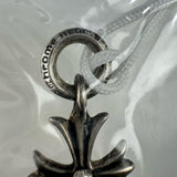 【CHROME HEARTS/クロムハーツ】 タイニ―CHクロスチャーム ペンダントトップ シルバー925 3.289g メンズ 【中古】【真子質店】【BL】 【IxTx】