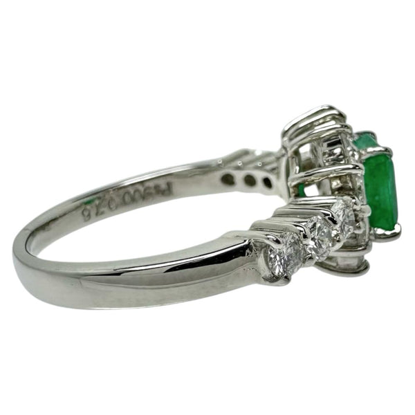 10号 エメラルド 0.76ct ダイヤモンド 計0.63ct リング・指輪 Pt900プラチナ 5.3g レディース
【中古】【真子質店】【NN】




【KIMo】