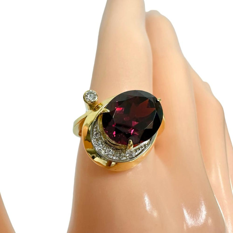 11号 ロードライトガーネット 4.16ct ダイヤモンド 計0.10ct リング・指輪 K18ゴールド 18金/Pt900プラチナ 6.8g レディース
【中古】【真子質店】【NN】




【KxD】