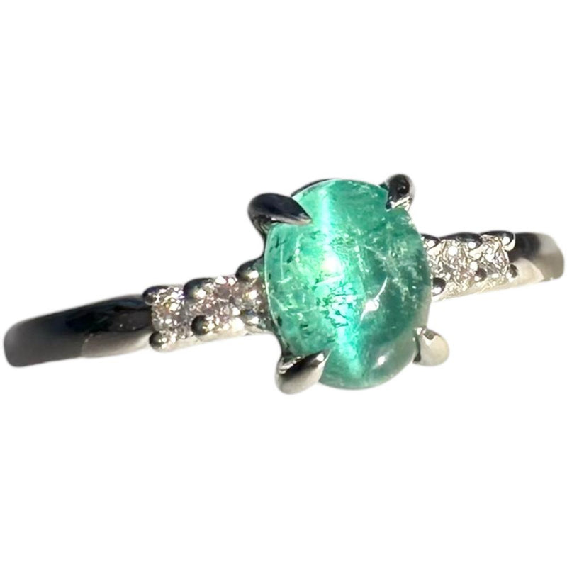 8号 エメラルドキャッツアイ 0.50ct ダイヤモンド 0.05ct リング・指輪 Pt950プラチナ 3.7g レディース
【中古】【真子質店】【NN】




【TMaI】