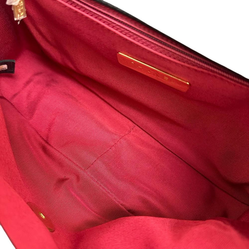 【CHANEL/シャネル】 CHANEL19 ディズヌフ チェーンショルダー AS1160 Gカード/Sシール有 ショルダーバッグ 29番台（2020年頃） レザー ブラック レディース【中古】【真子質店】【BL】




【MoSMoI】