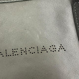 【BALENCIAGA/バレンシアガ】 ネイビーカバスXS 390346 ハンドバッグ レザー/キャンバス ブラック レディース【中古】【真子質店】【BL】




【DMox】