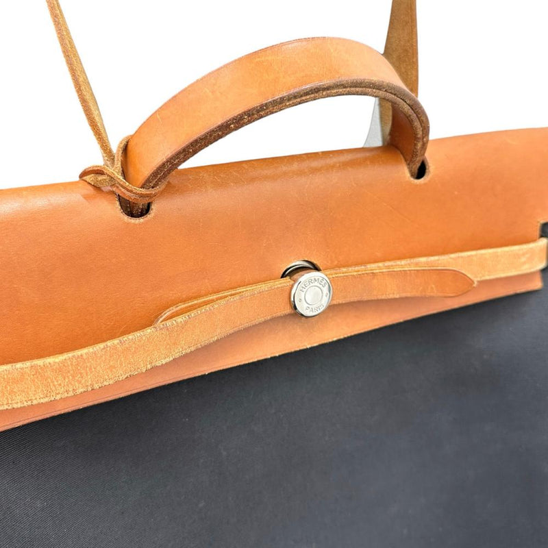 【HERMES/エルメス】 エールバッグMM 2WAYショルダー ハンドバッグ レザー/キャンバス ブラック/ブラウン/ベージュ レディース【中古】【真子質店】【BL】




【MiMix】