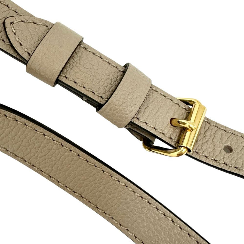 【LOUIS VUITTON/ルイ・ヴィトン】 オンザゴーPM  モノグラムアンプラント M45779 ハンドバッグ レザー ベージュ/トゥルティエール/ゴールド金具 レディース【中古】【真子質店】【BL】




【Maxxx】