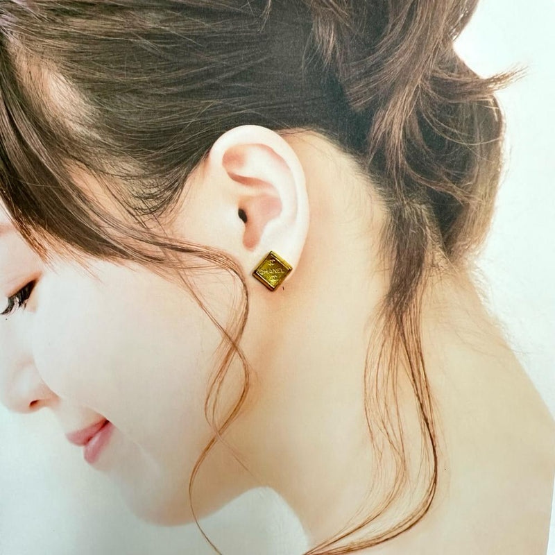 【CHANEL/シャネル】 片耳ピアス 2点まとめ ピアス GP/メタル 3.3g レディース
【中古】【真子質店】【BL】




【Ixx】