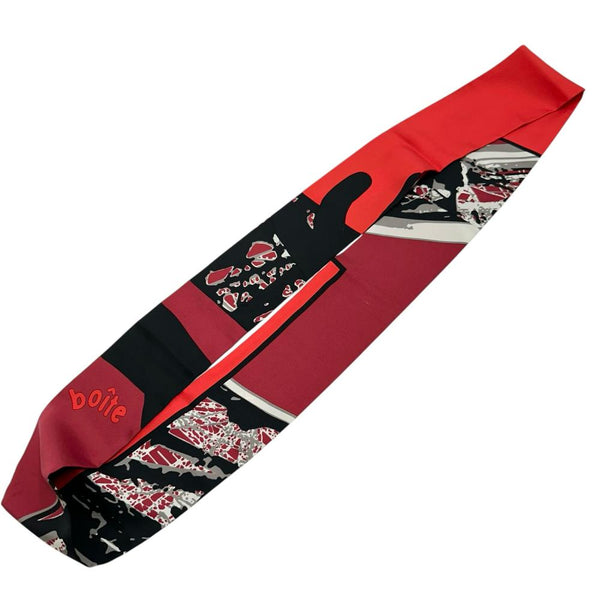 【HERMES/エルメス】 スカーフ シルク100％ 赤/黒 レディース【中古】【真子質店】【GD】




【Ixx】