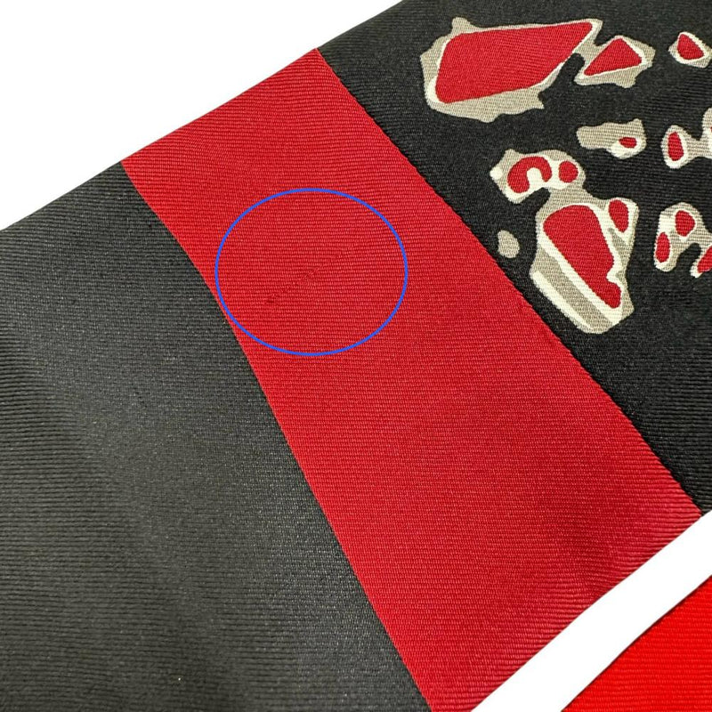 【HERMES/エルメス】 スカーフ シルク100％ 赤/黒 レディース【中古】【真子質店】【GD】




【Ixx】