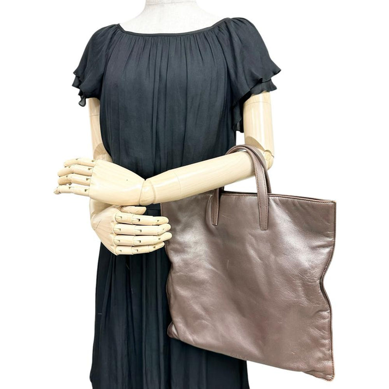 【LOEWE/ロエベ】 スクウェア　マチなし トートバッグ レザー ブロンズ/ゴールド金具 レディース【中古】【真子質店】【BL】




【Mox】