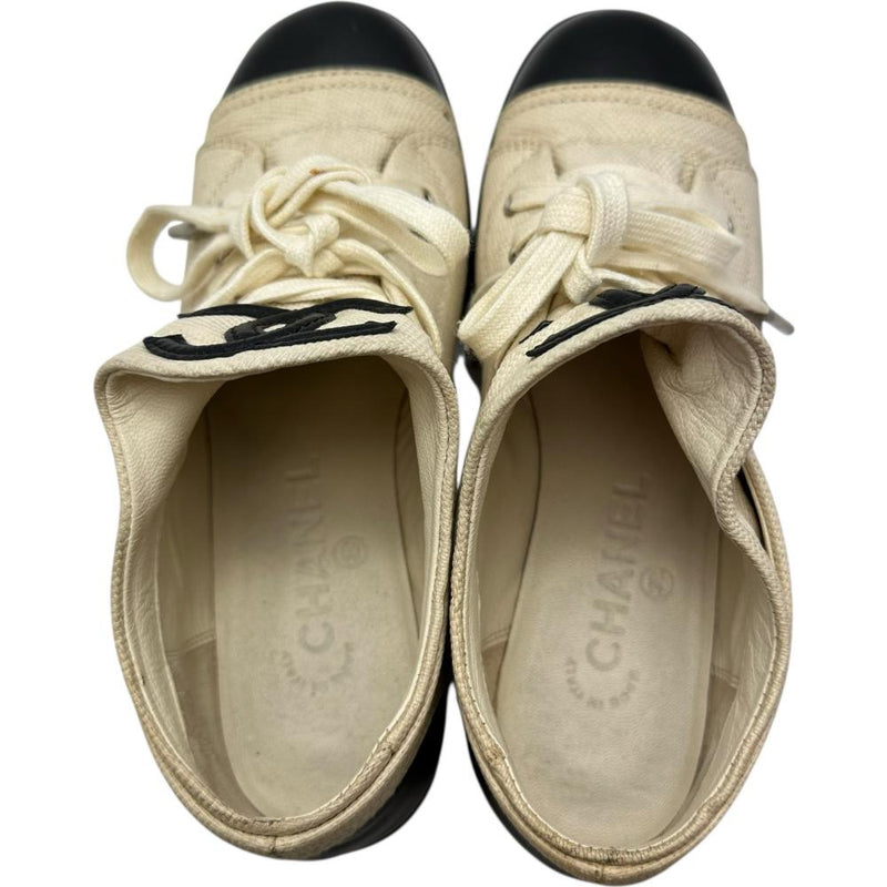 【CHANEL/シャネル】 ココマーク スニーカー キャンバス ベージュ/ブラック レディース【中古】【真子質店】【GD】




【TTMo】