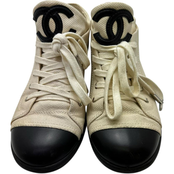 【CHANEL/シャネル】 ココマーク スニーカー キャンバス ベージュ/ブラック レディース【中古】【真子質店】【GD】




【IKx】