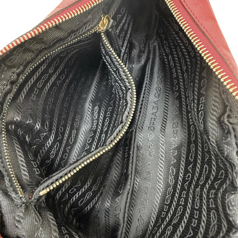 【PRADA/プラダ】 カメラバッグ スクウェアバッグ ショルダーバッグ サフィアーノレザー レッド/ゴールド金具 レディース【中古】【真子質店】【BL】




【IDx】