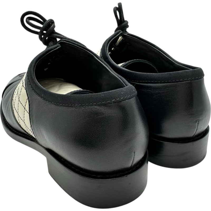 【CHANEL/シャネル】 マトラッセ シューズ サドルシューズ風 その他靴 レザー ブラック/ホワイト レディース【中古】【真子質店】【GD】




【TYD】