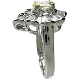 13号 ファンシーイエローダイヤモンド(FY-SI1-OV)  0.561ct 取り巻きダイヤモンド 0.75ct リング・指輪 Pt900プラチナ 7.6g レディース
【中古】【真子質店】【NN】




【IMoIMi】