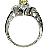 13号 ファンシーイエローダイヤモンド(FY-SI1-OV)  0.561ct 取り巻きダイヤモンド 0.75ct リング・指輪 Pt900プラチナ 7.6g レディース
【中古】【真子質店】【NN】




【IMoIMi】