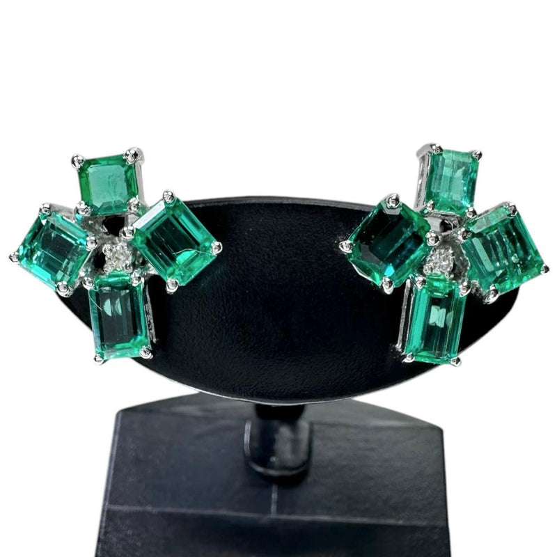 エメラルド 計2.10ct ダイヤモンド 計0.03ct ピアス K18WGホワイトゴールド 18金 2.8g レディース
【中古】【真子質店】【NN】




【IIxx】