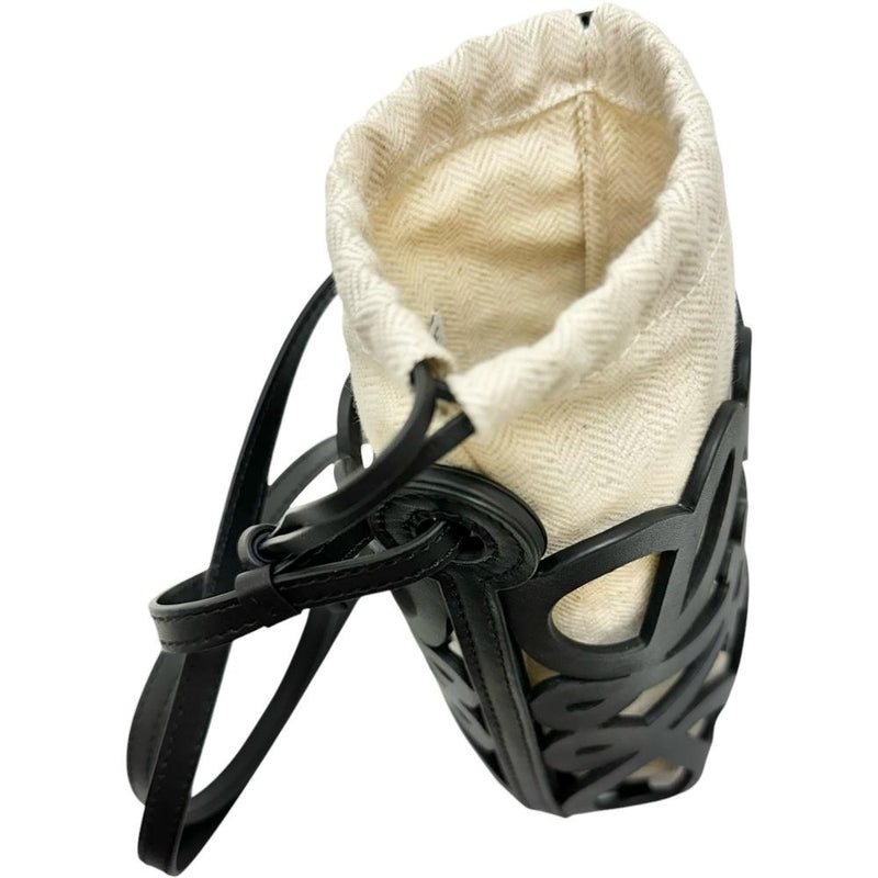 【LOEWE/ロエベ】 アナグラム 水筒型 ポシェット ショルダーバッグ レザー ブラック レディース【中古】【真子質店】【BL】




【Kxx】