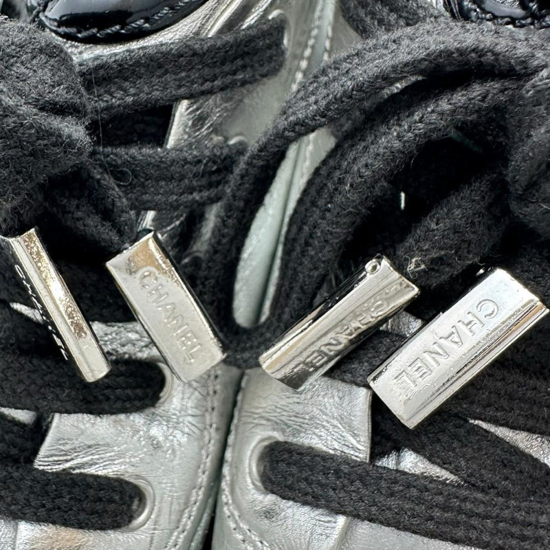 【CHANEL/シャネル】 ココマーク シューズ スニーカー レザー/エナメル シルバー/ブラック レディース【中古】【真子質店】【GD】




【TMiY】