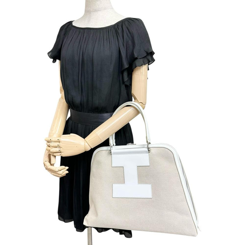 【IACUCCI/イアクッチ】  ハンドバッグ レザー/キャンバス ベージュ/ホワイト レディース【中古】【真子質店】【BL】




【TxS】