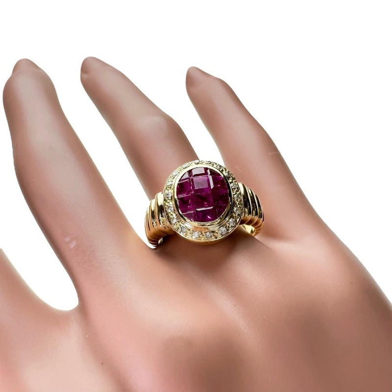 16号 ミステリーセッティングルビー 2.00ct ダイヤモンド 0.17ct リング・指輪 K18ゴールド 18金 9.3g レディース
【中古】【真子質店】【NN】




【ITTI】