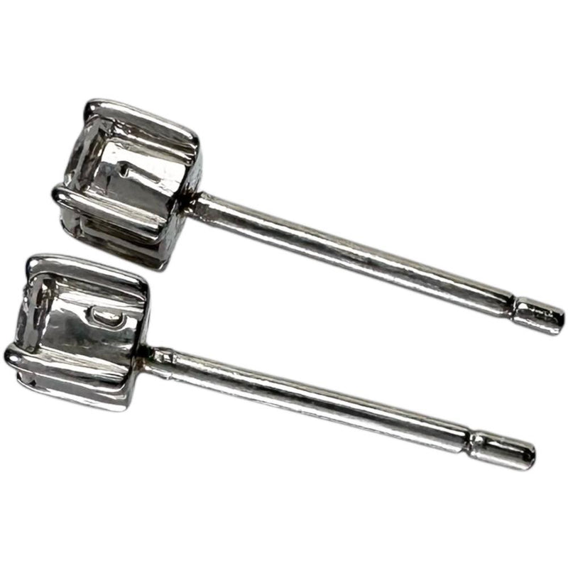 ダイヤモンド 0.11×2ct ピアス Pt900プラチナ/(分析済み) 0.8g レディース
【中古】【真子質店】【NN】




【IMaT】