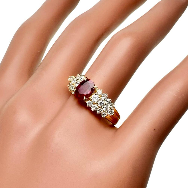 16.5号 ルビー 0.9ct ダイヤモンド 0.63ct リング・指輪 K18ゴールド 18金 5.0g レディース
【中古】【真子質店】【NN】




【IIxx】