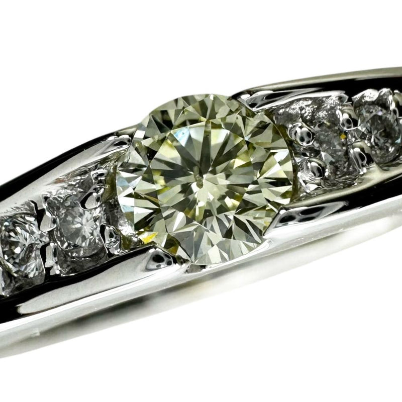 16号 イエローダイヤモンド 0.31ct ダイヤモンド 計0.21ct リング・指輪 K18WGホワイトゴールド 18金 5.3g レディース
【中古】【真子質店】【NN】




【KYD】