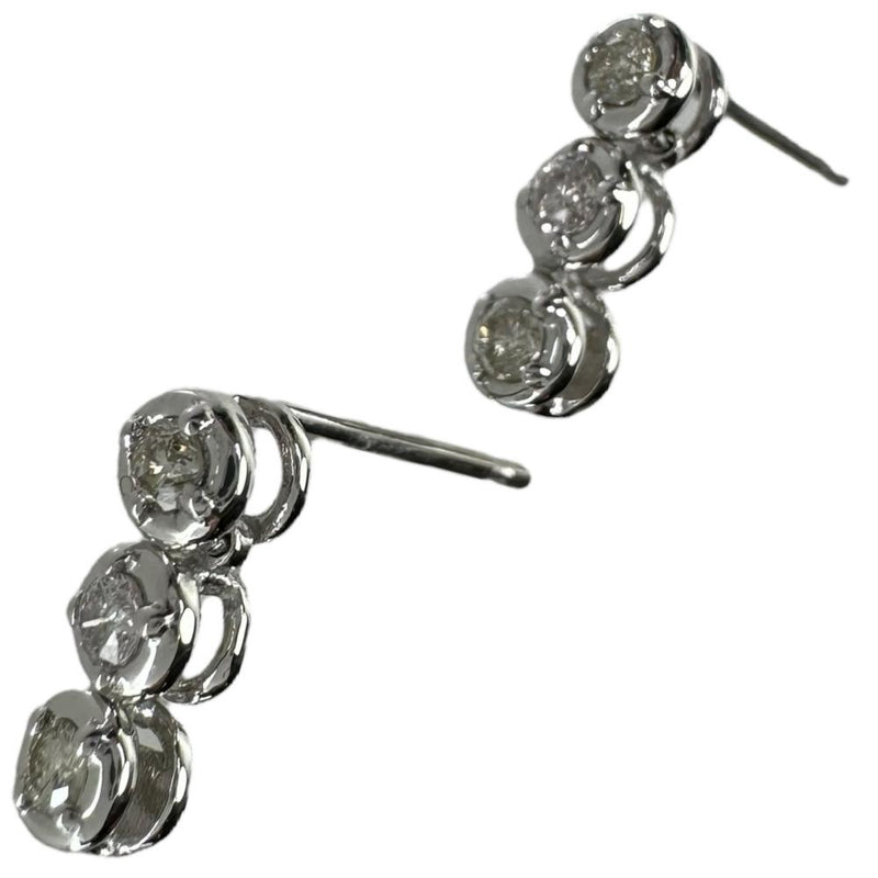 3連デザイン ダイヤモンド 0.10/0.10ct ピアス K18WGホワイトゴールド 18金/K14WGホワイトゴールド 14金 1.6g レディース
【中古】【真子質店】【NN】




【TxS】