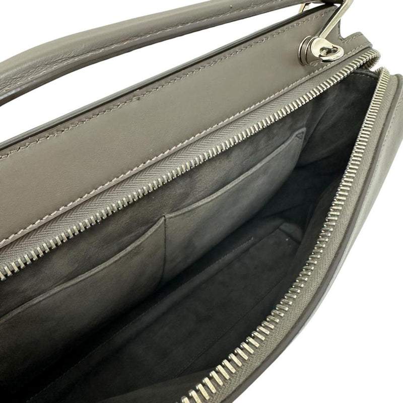 【FENDI/フェンディ】 ドットコム 8BN293 2WAY ショルダーバッグ ハンドバッグ レザー グレー/レッド革 レディース【中古】【真子質店】【BL】




【YMiT】