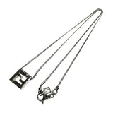 【FENDI/フェンディ】 Fロゴ ネックレス メタル 8.1g 61cm シルバー ユニセックス
【中古】【真子質店】【BL】




【Ixx】