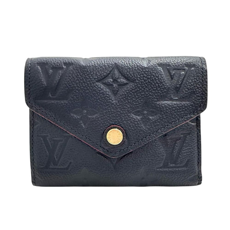 【LOUIS VUITTON/ルイ・ヴィトン】 ポルトフォイユ・ヴィクトリーヌ モノグラムアンプラント M64577 三つ折り財布 レザー マリーヌルージュ  レディース【中古】【真子質店】【BL】




【MaMix】